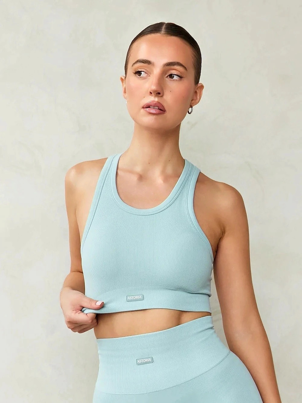 Astoria Activewear Contour Ribbed Seamless Racerback Sports Bra Crop Top Medium